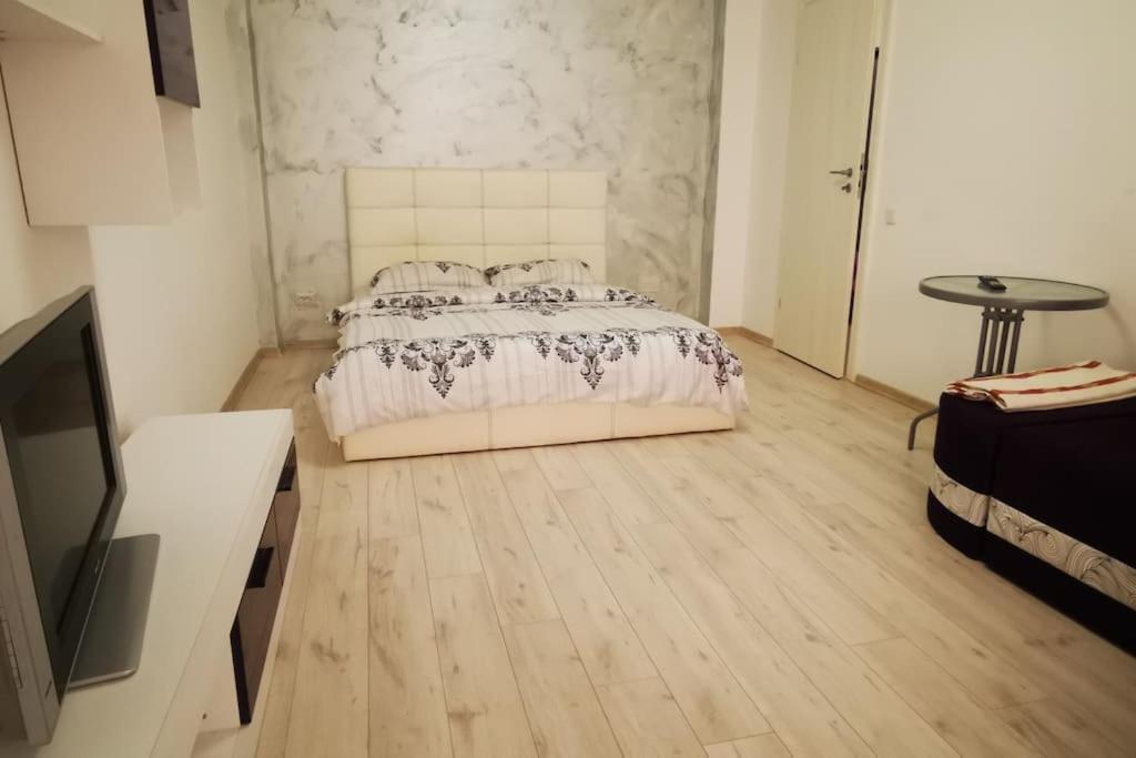 Two Bedroom Apartment Roşu Εξωτερικό φωτογραφία